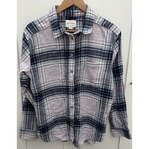 American Eagle Size Small Boyfriend Fit Flannel Blue/White/Purple Plaid